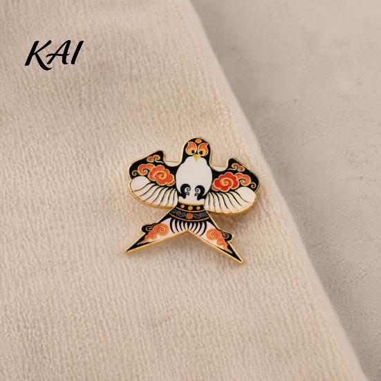 Decorative Metal Lapel Pin Chinese Style Paper Kite Brooch, Enamel Butterfly Goldfish Swallow Retro Badge, for Clothing Scarves and Bags Badge