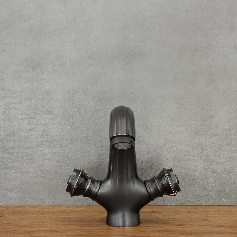 Black free-standing washbasin tap LEXIE FUMAR 2
