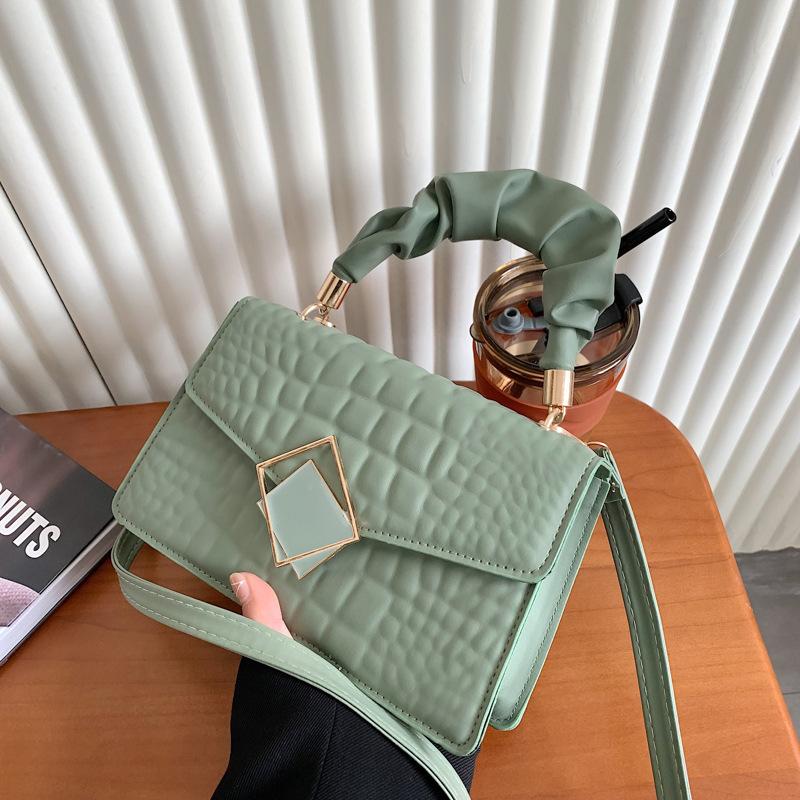

Spring crocodile pattern bag women s new retro fashion small square bag casual bag Korean niche messenger bag зелений