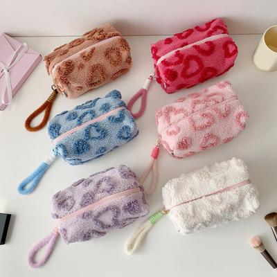 Plush Heart Cosmetic Bag 3D Fuzzy Hearts Makeup Pouch Sweet Fluffy Cosmetic Organizer Toiletry Pouch for Women Girls