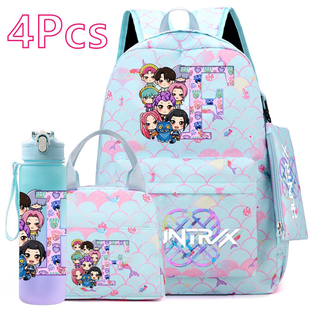 4 st/set 26 engelska bokstäver K-POP Tryckt Ryggsäck med Handväska Pennfodral 750 ml Vattenflaska för Tonåring Elev Pojke Flicka Stor Kapacitet Skolväska