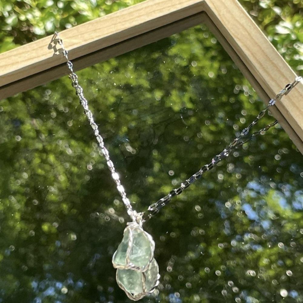 Aesthetic Florescent Necklace Natural Irregular Stone Chain Choker Women зелёный