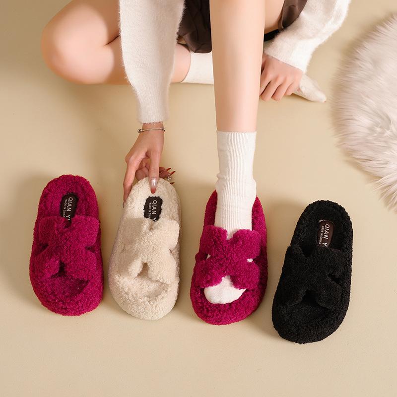 2025 Herbst und Winter neue Internet-Berühmtheit einfarbige Wollpantoffeln Damen tragen flachsohlige Lammwolle Mode Ein-Wort Baumwollmopp