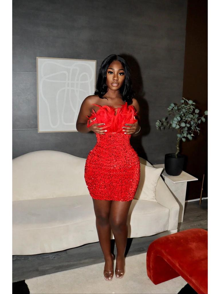 European & American Strapless Feather Sequin Bodycon Dress