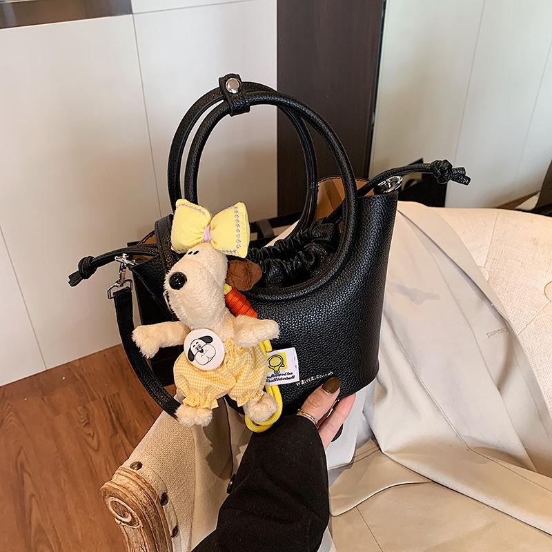 Popular Small Bags Women's New Fashion Versatile Messenger Bags Summer Portable Bucket Bags