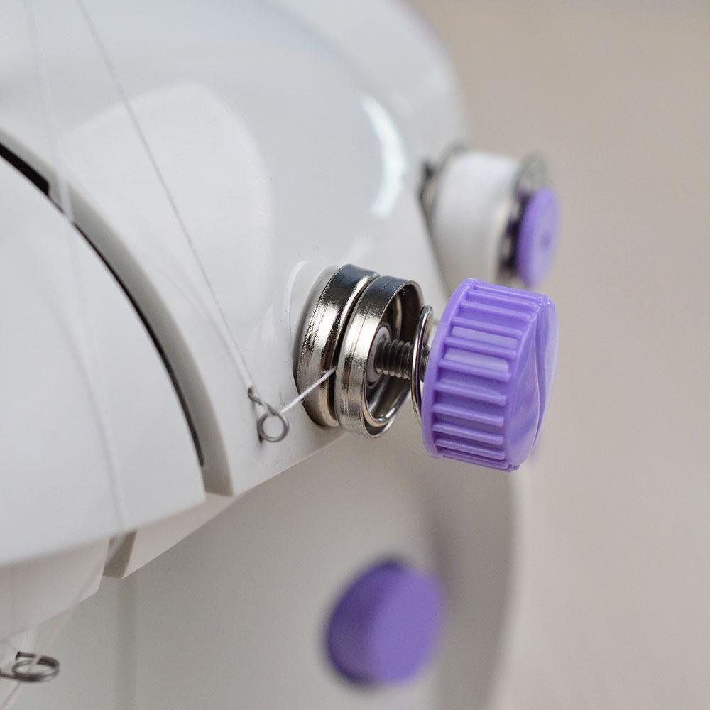 Jiayi 202 Mini Máquina de Costura Elétrica de Mesa com Luz e Cortador de Linha, 1KG