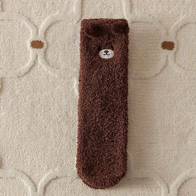 No-Shed Coral Fleece Socks for Women & Girls: Cute Bear Design, Thick Fleece, Mid-Calf, Perfect for Autumn/Winter Sleep.