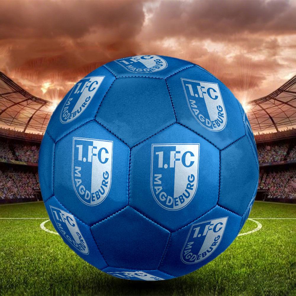 Pallone da Calcio 1.FC Magdeburg Taglia 5, Cucito a Macchina in PVC, Resistente e ad Alto Rimbalzo, Adatto a Tutte le Età, Merchandising per tifosi, Partite e Uso all'Aperto.