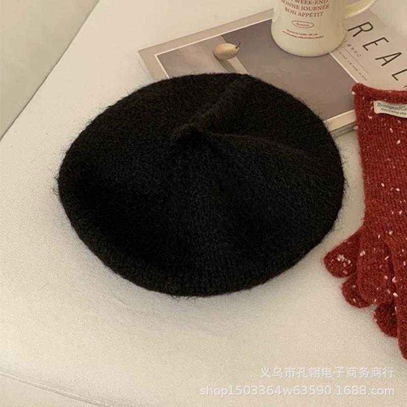 Women S Solid Color Warm Beret Hat For Autumn Winter Slim Face Look Vintage Style
