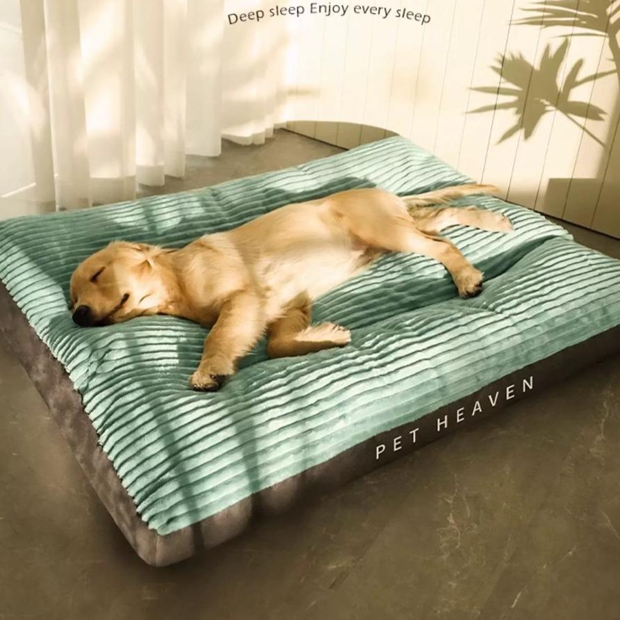 Large Washable Winter Warm Bite-Resistant Dog Sleeping Cushion