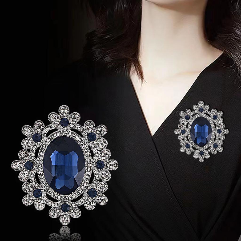 Weiman Green Sapphire Oval Brooches Luxury Women Fashion Rhinestone Crystal Silver Plated Alloy Customize Designer Brooch Pins