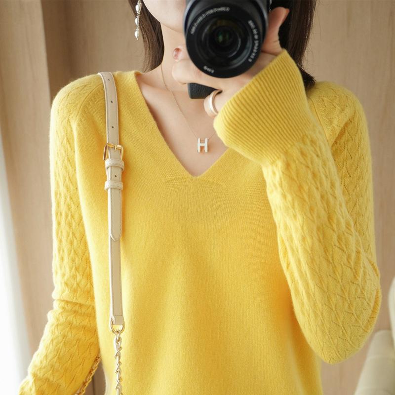Hollow Out Sweater Women's Solid Color Autumn and Winter Base Sweater Long Sleeved Knitted Sweater Slim V-neck Pullover Trendy Sweater