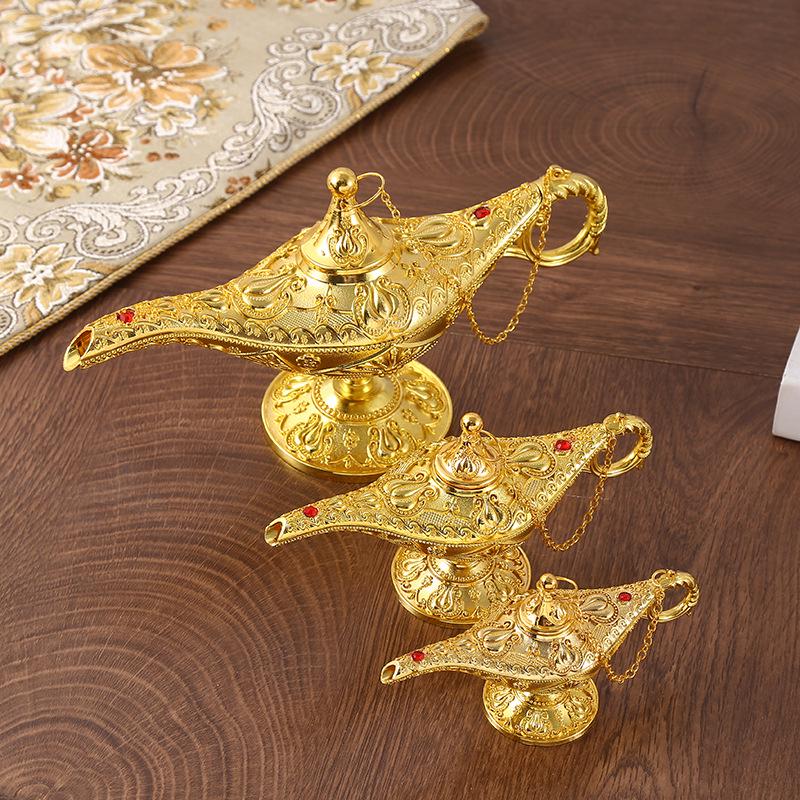 European Aladdin's Lamp Gold Retro Pattern Figurine: Classical Style Decorative Craft