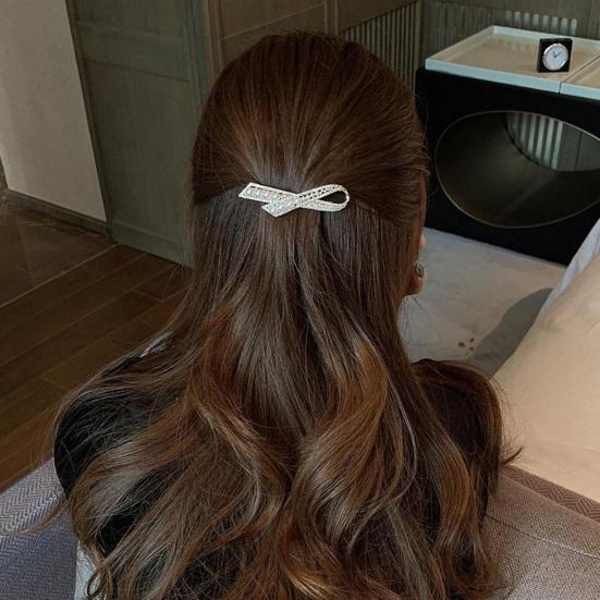 Women Hairpin Bow Shape Faux Pearl Rhinestone Faux Crystal Decor Hollow Out Exquisite Anti-slip Sparkling Luxury Hair Decoration Hair Clip