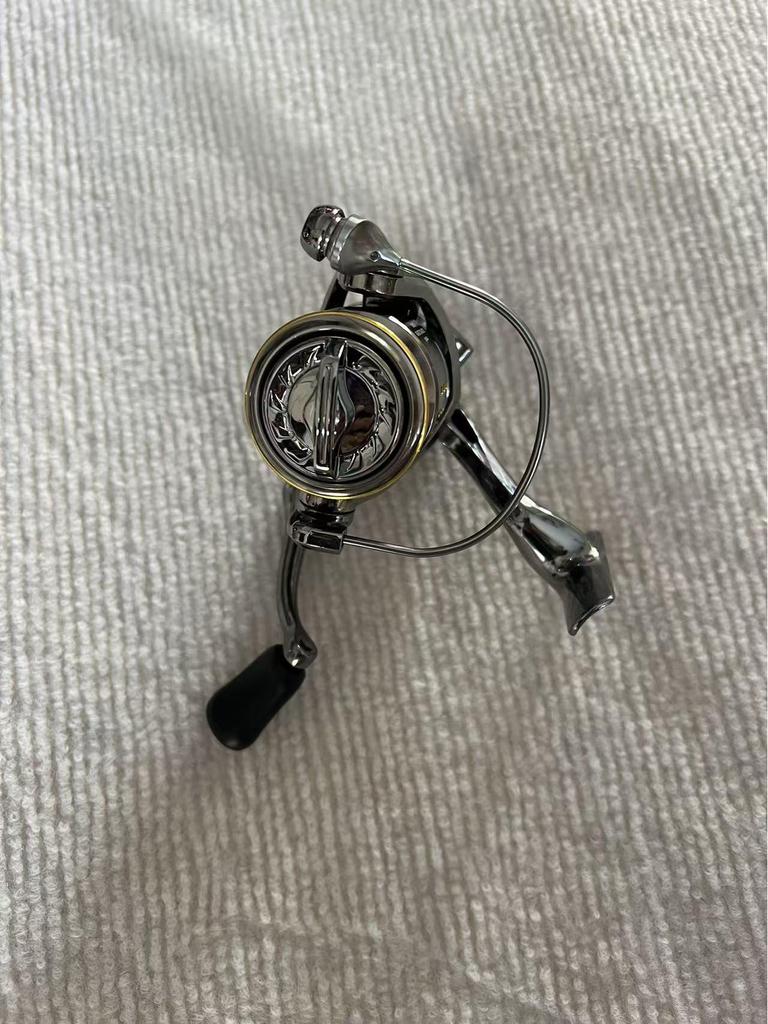 Electroplated Micro Lure Spinning Reel – Interchangeable Left/Right Hand – Long Cast Design