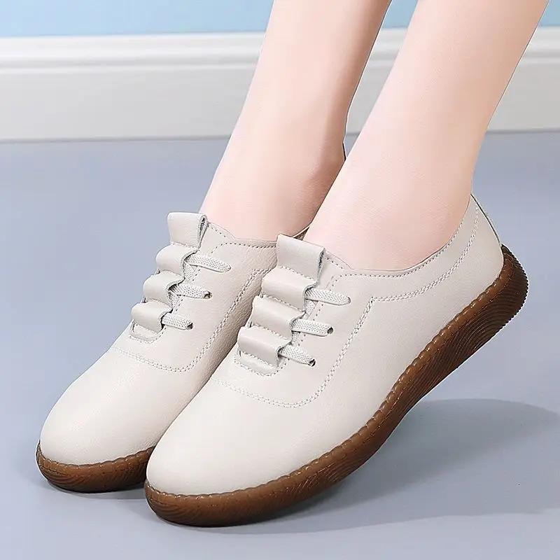 Autumn new women's flat shoes Outdoor non slip soft leather shoes Fashion comfortable footwear Ladies casual lightweight shoes