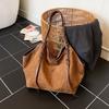 Retro Bag Women's Large-capacity Autumn and Winter New Casual Shoulder Bag Women's Commuting Tote Bag