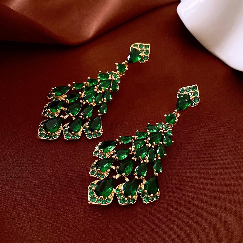 Retro Court Style Silver Needle Zircon Flower Fringed Earrings Light Luxury High-end Stud Earrings Simple Fashion Temperament Earrings