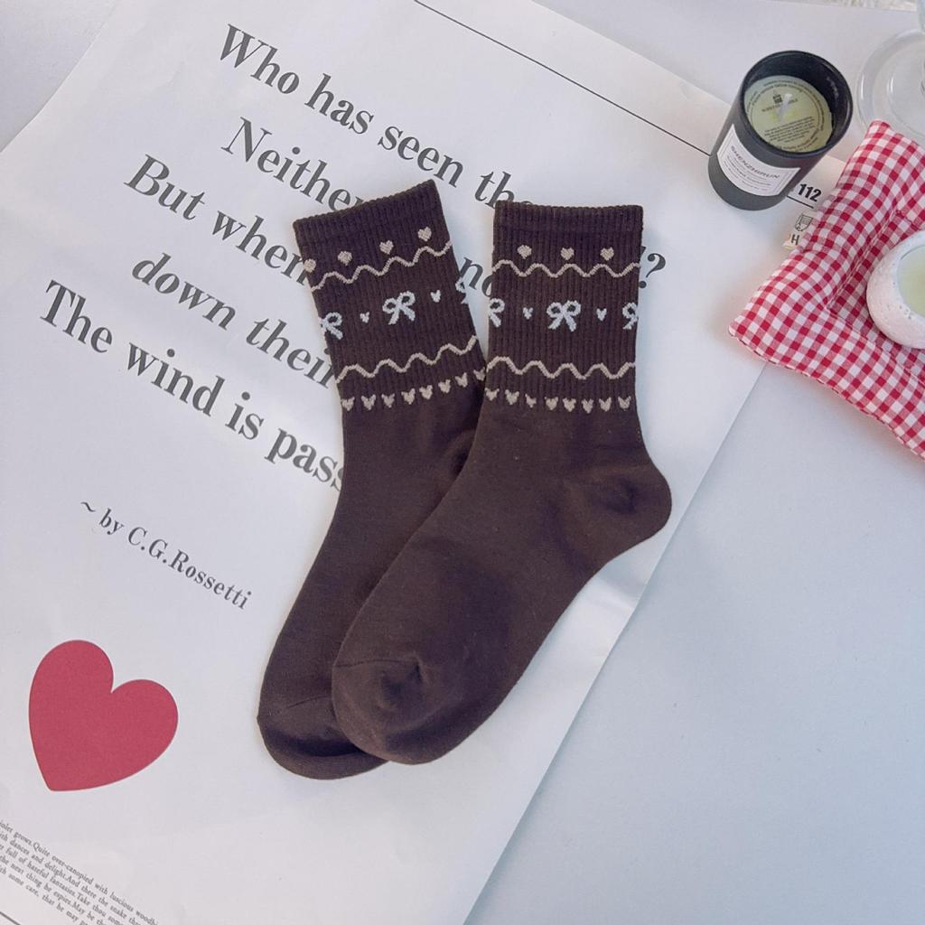 Women's Retro Fair Isle Mid-Calf Slouch Socks: Warm Ethnic Style for Autumn & Winter