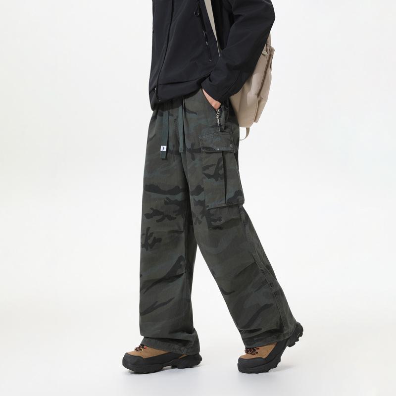 Men's new outer wear trendy brand camouflage fashion straight multi-pocket overalls for men