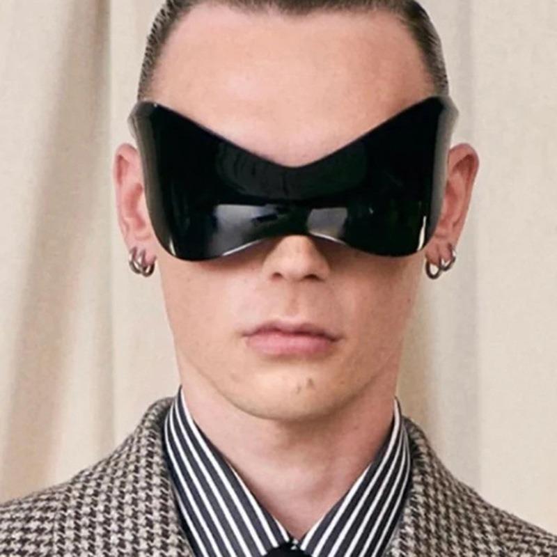 1PC New Future Technology Super Large Sunglasses Punk Integrated Y2K Fashion Sunglasses