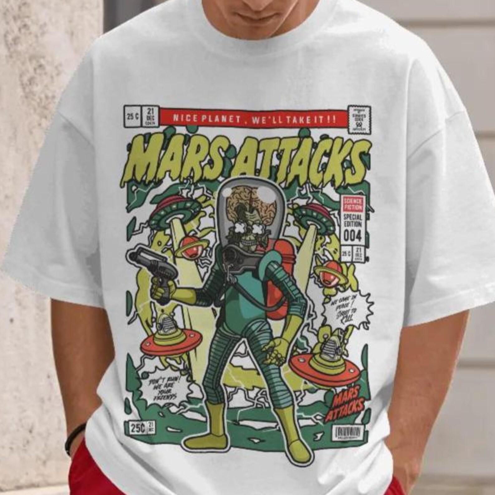 Comfort Colors Mars Attacks Retro Alien Graphic Tee - Vintage Sci-Fi Movie Shirt 3XL