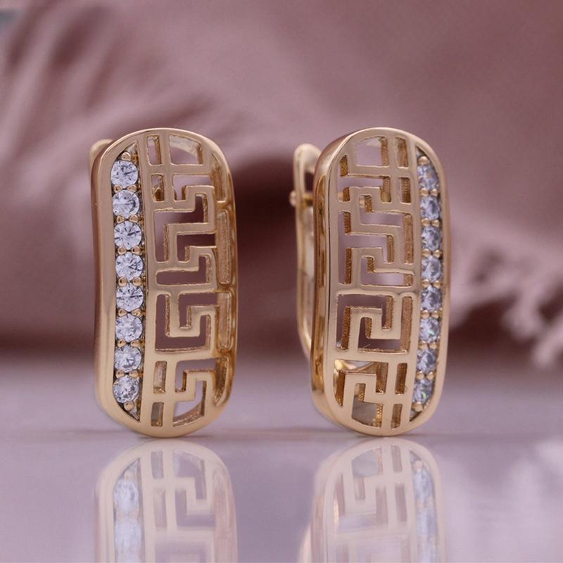 Eleganckie kolczyki w stylu boho Hollow Ball Dangle dla kobiet Vintage Gold Color Clip Kolczyki Geometryczna biżuteria Modne dodatki