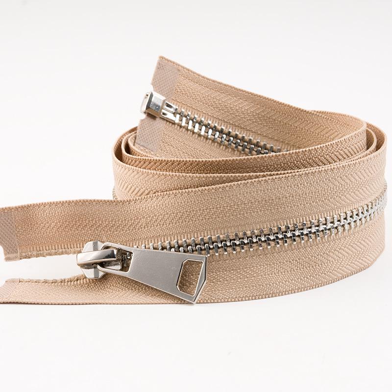 No. 5 Double Open End Metal Zipper for Down Jackets with Plastic Teeth and Sun Protection