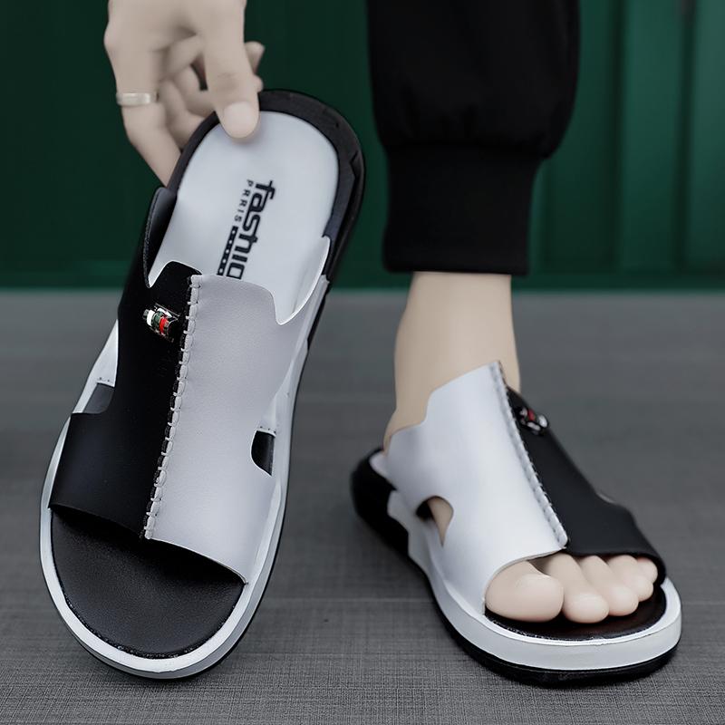 2024 Summer Men Shoes Sandals Comfortable Slip-on Casual Sandal Fashion Shoes Men Slippers Personality Double Color Blocking