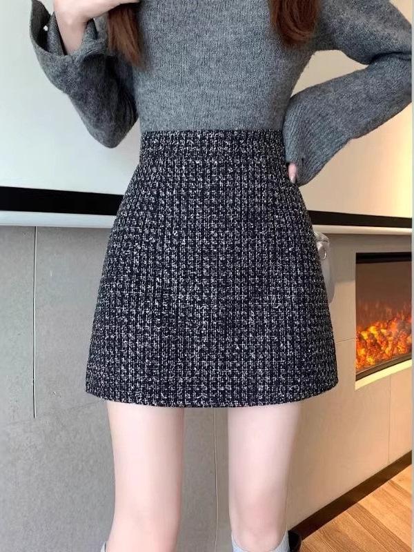 Chic High-Waist A-Line Skirt: Autumn/Winter Silk-Blend, Anti-Exposure, Hip-Hugging