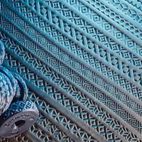 Clay Pattern Roller Pottery Tool Textured Clay Art Roller with Handle Clay Texture Tool for Clay Pottery DIY Projects