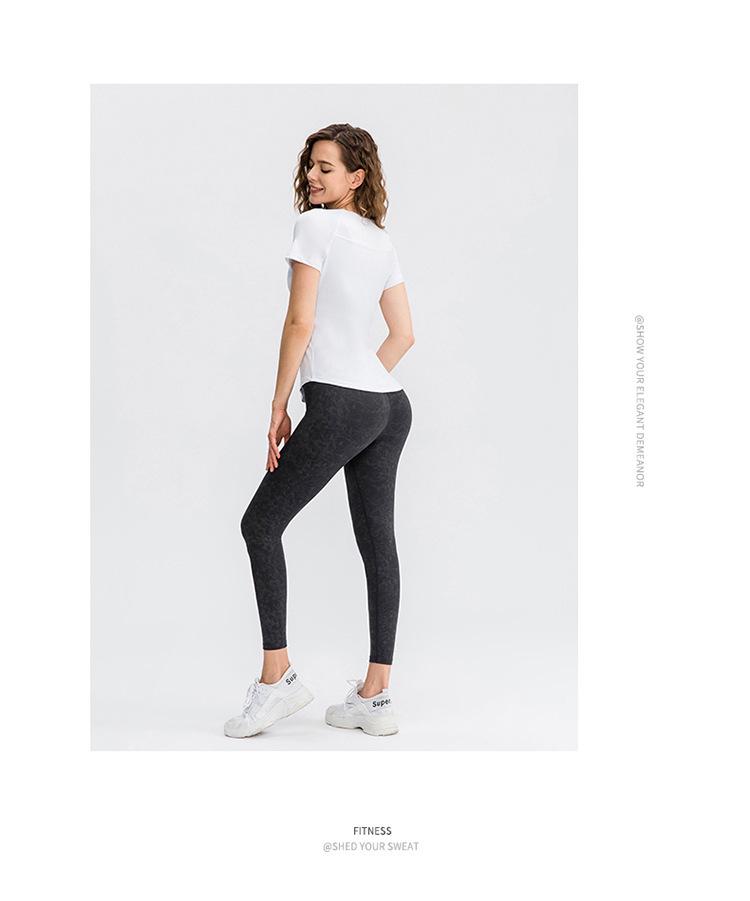 Women's Short Sleeve Mesh Yoga T-Shirt – Breathable, Quick-Dry, High Elastic Fitness Wear
