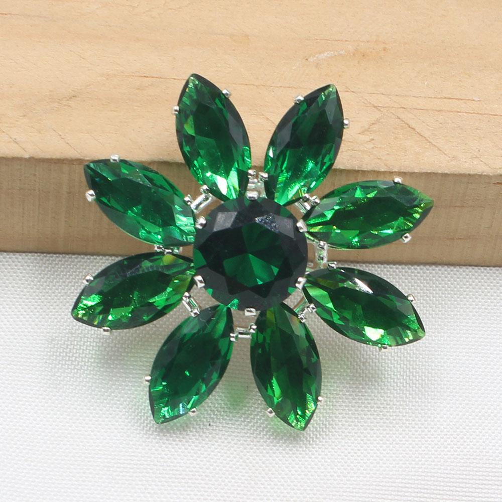 LKERAN 2pcs/30MM Crystal Horse Eye Sunflower Alloy Flower Plate Buckle DIY Clothing Crafts Accessories