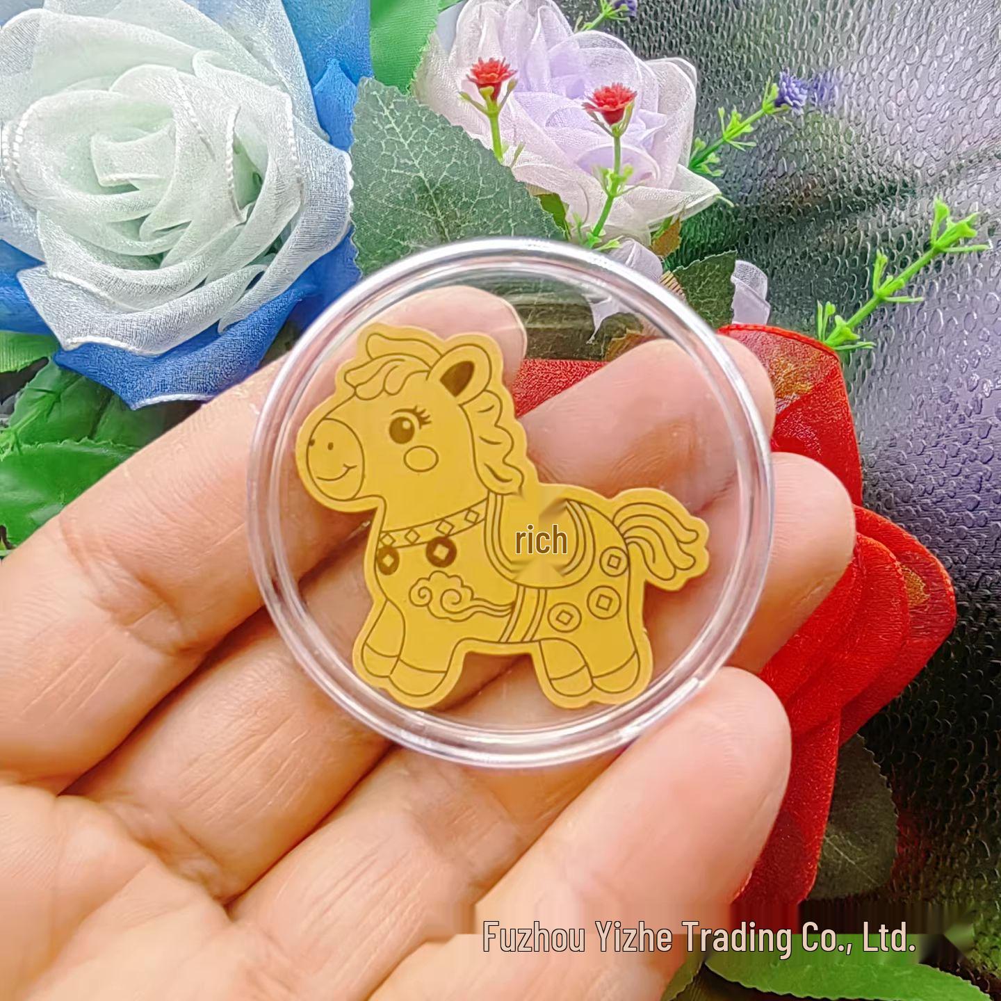 Брелок-подвеска из чистого золота 999 пробы – Год Лошади, Подарок на Новый год, Символ процветания