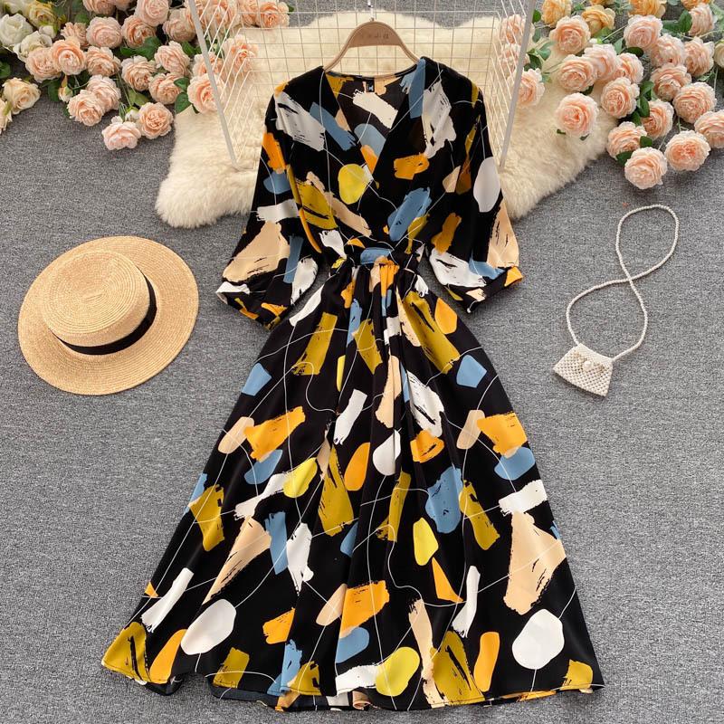 Abito estivo da donna stampato vintage elegante scollo a V manica a sbuffo vita alta abito midi a trapezio abiti da spiaggia per le vacanze femminili