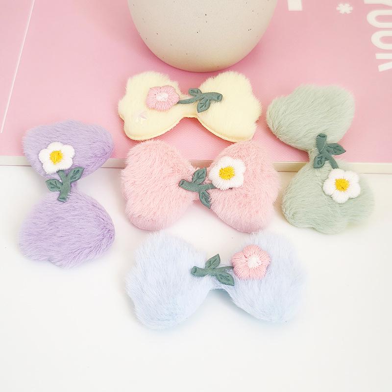 Women's Decorative Accessories: Embroidered Cartoon Flower Bowknot Fabric Patches for Clothing, Shoes, and Hats.