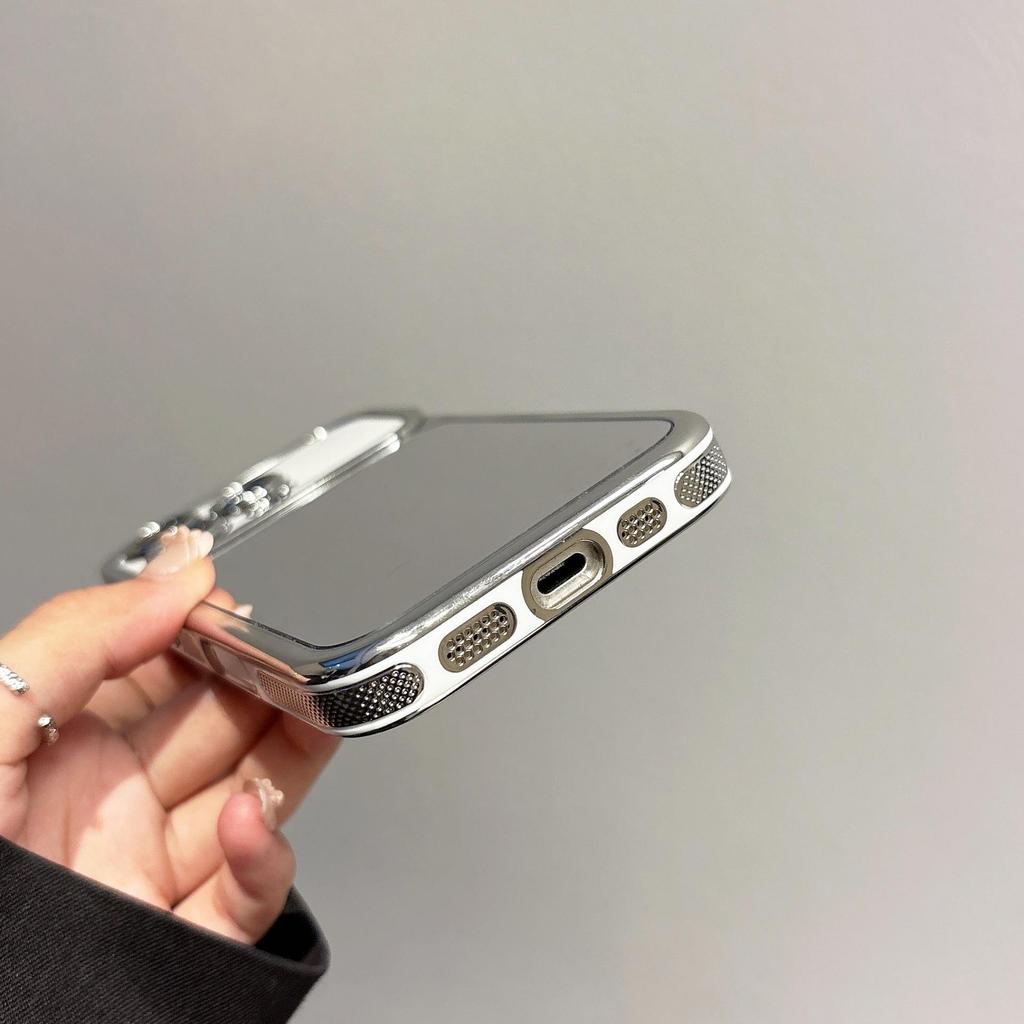iPhone 17 Pro Max Mirror Phone Case: Large Window Electroplated Makeup Touch-Up Cover
