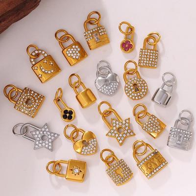 Luxurious Rhinestone Lock Pendant for Women – Unique and Versatile Jewelry Accessory