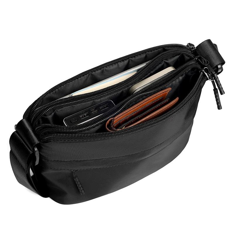 Trendy Men's Crossbody Shoulder Bag: Large-Capacity Sports & Travel Backpack