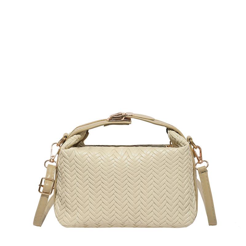 Borsa a forma di raviolo popolare autunnale nuova borsa a tracolla di alto livello con temperamento borsa versatile casual da donna