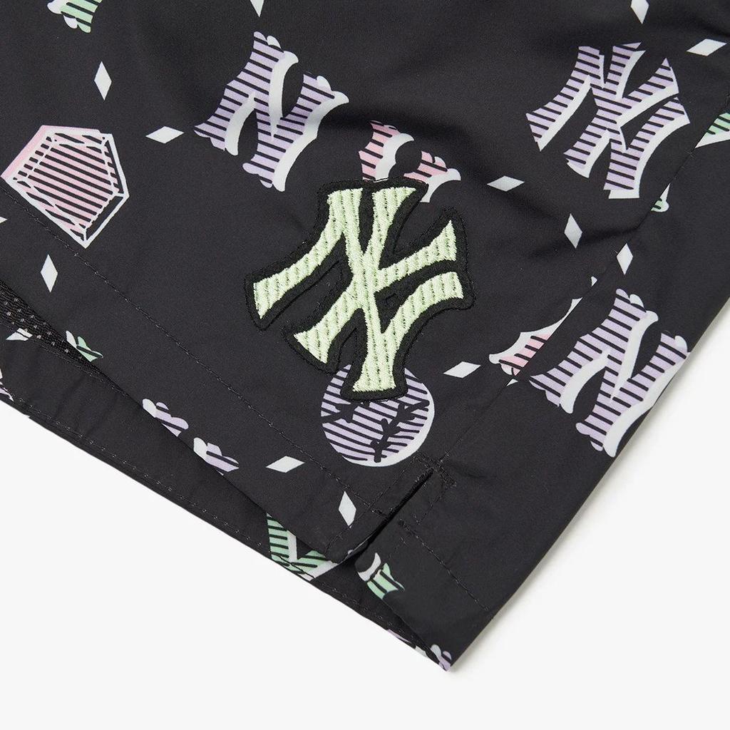 New MLB New York Yankees Casual Shorts Women's Black 3FSMM0123-50BKS