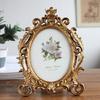 Golden Flowers Photo Frame With Antique Design Resin Oval Shape Picture Frame For Anniversary Wedding Or Housewarmings