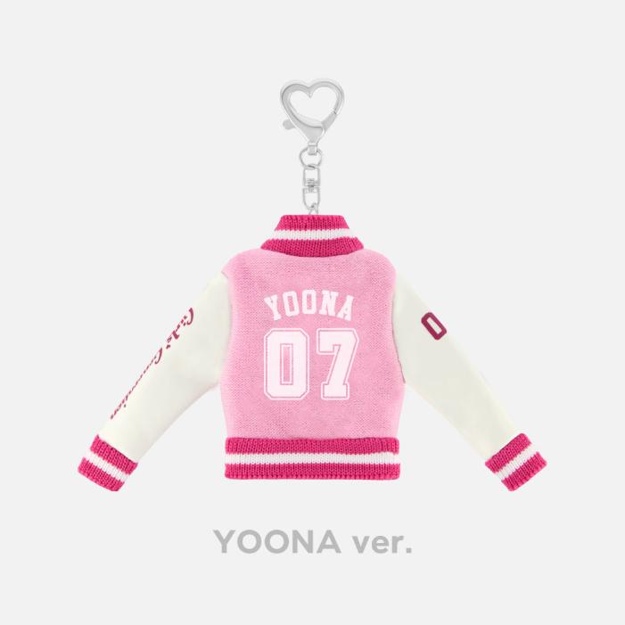 

Pre-order Girl s Generation 18th Anniversary Varsity Jacket Key Ring Set YOONA