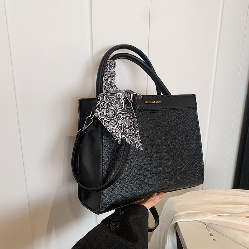 New High-end Silk Scarf Crocodile Pattern Killer Bag Portable Shoulder Women's Bag