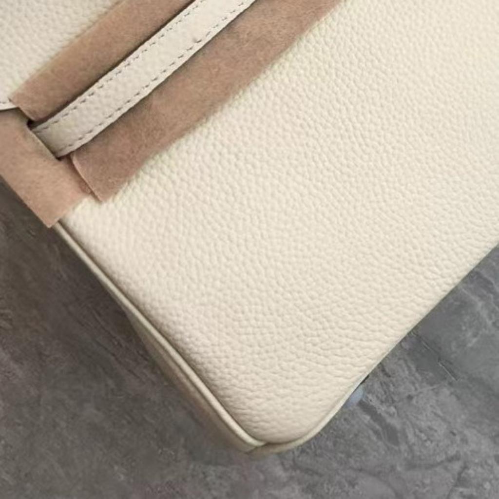Factory Direct Wholesale Lychee Pattern First Layer Cowhide 25cm/30cm Silver Buckle Platinum Bag, Genuine Leather Women's Bag Lady