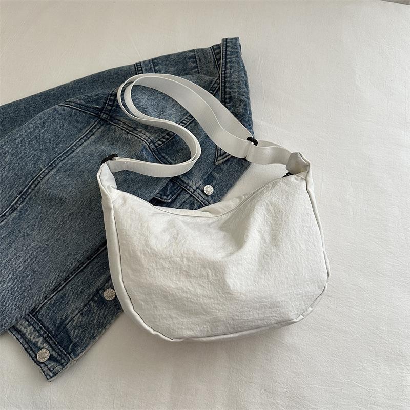 New simple and large-capacity underarm tote bag women's bag simple and fashionable shoulder bag simple casual messenger bag