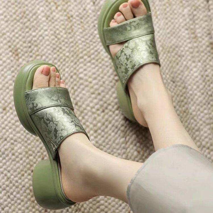 Papuci cu toc înalt cu talpă groasă, moda de vară pentru femei, măresc înălțimea și fac să arăți mai slabă, sandalele versatile sunt la modă și de înaltă calitate