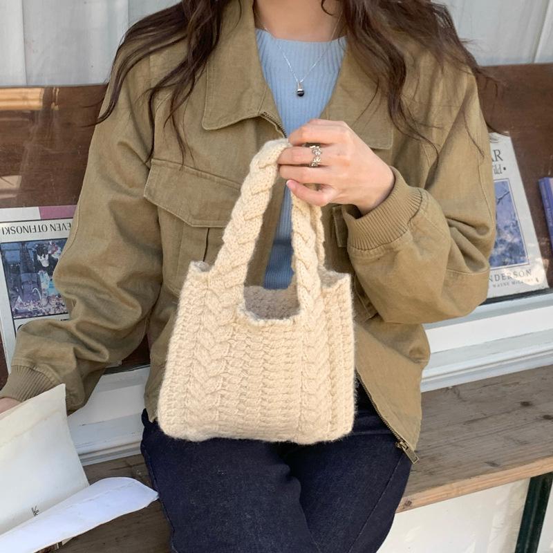 Borsa a Mano in Filato di Lana per Donna Borsa a Spalla in Maglia