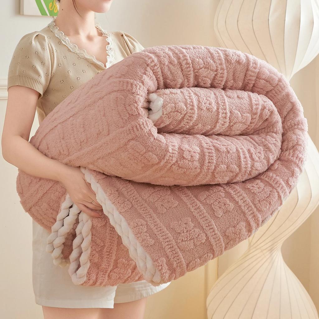 Thickened Coral Fleece Bed Blankets for Winter Warm Soft Imitation Lambs Wool Jacquard Blankets for Bedroom Sleeping Sofa Throw