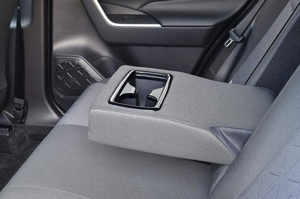 SecondStage Toyota RAV4 XA50 Serie Hintere Armlehnenblende, Klavierlackschwarz/T497BLK